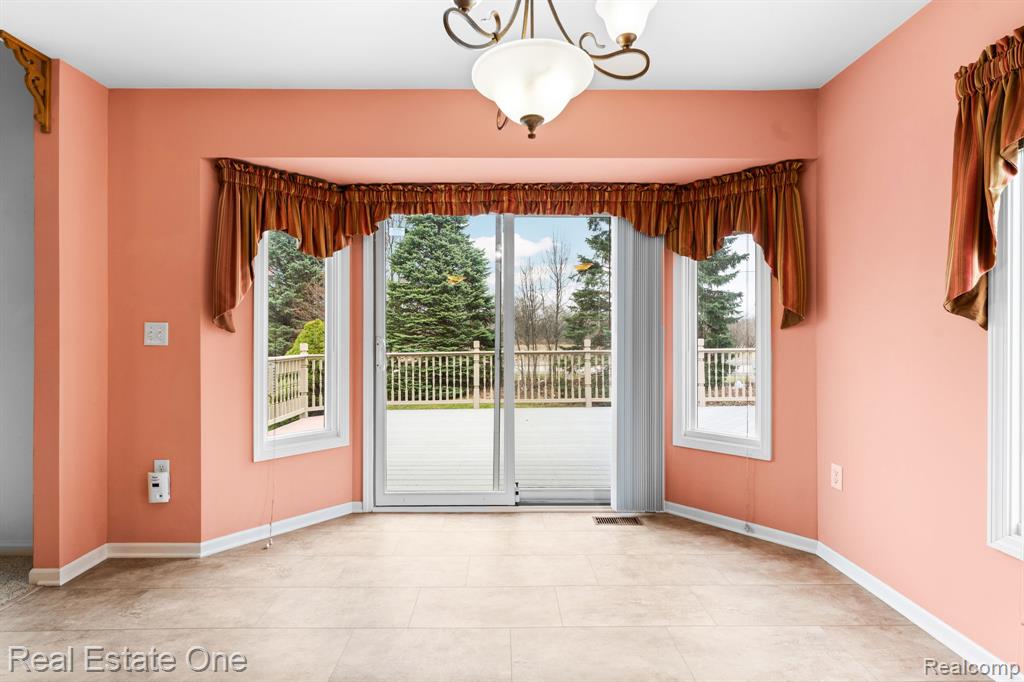 9305 Rotondo Drive, Howell, MI 48855 — Photo 39