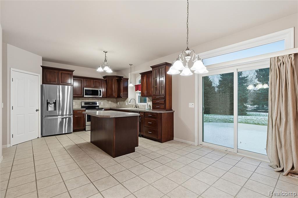 72824 Solanus Drive, Bruce, MI 48065 — Photo 7