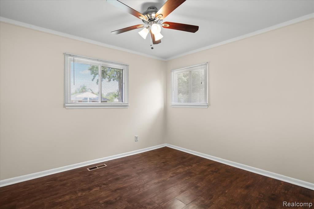 9243 Cornell Street, Taylor, MI 48180 — Photo 14