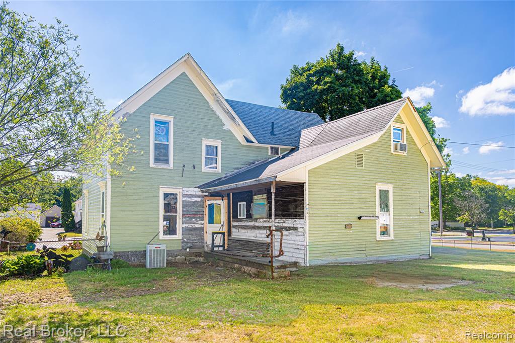 605 N Mill Street, Clio, MI 48420 — front exterior