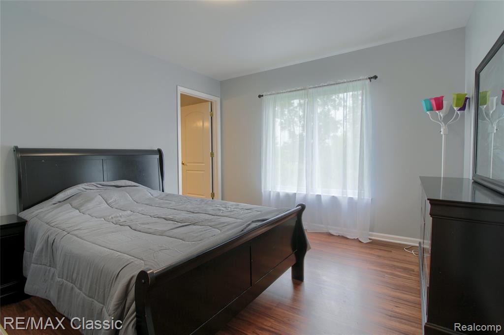 761 Nissen Court, Wixom, MI 48393 — Photo 35