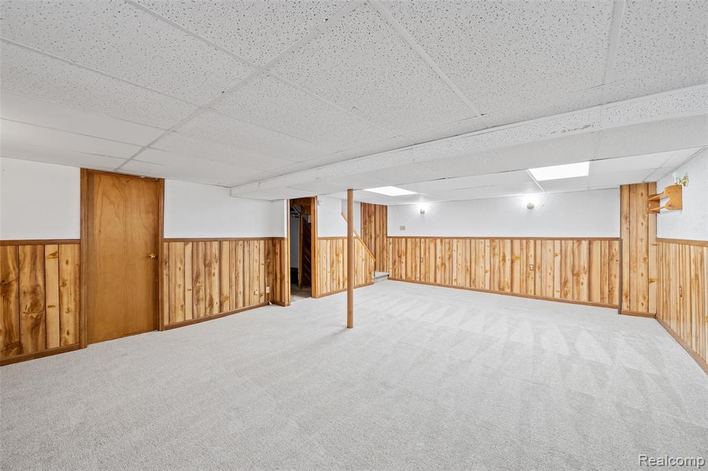 43685 Yorktown Street, Canton, MI 48188 — Photo 32