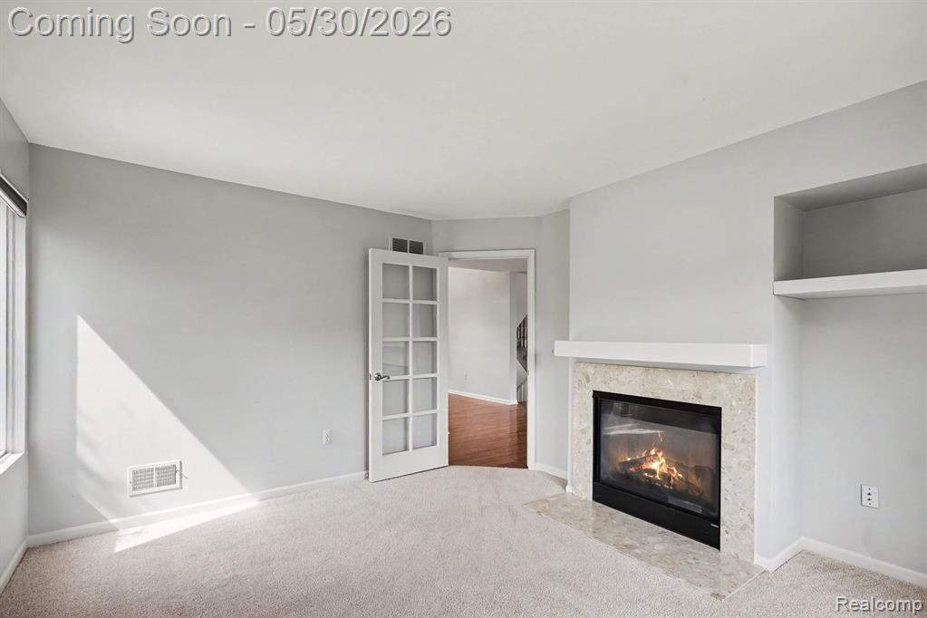 776 PAINT CREEK Drive, Troy, MI 48085 — Photo 8