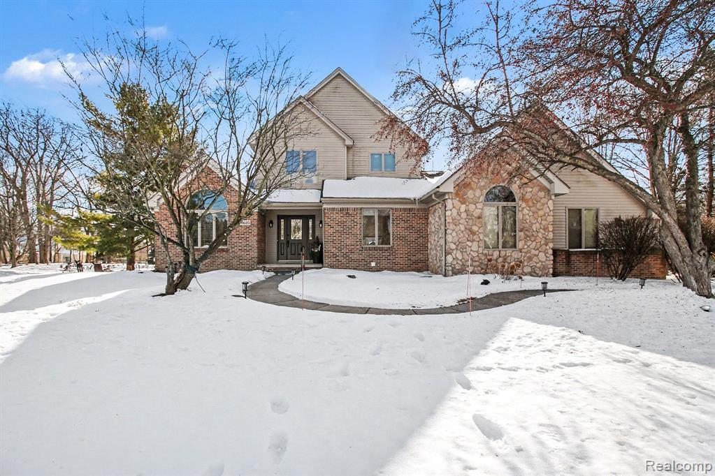 8620 Southridge Drive, Howell, MI 48843 — Photo 5