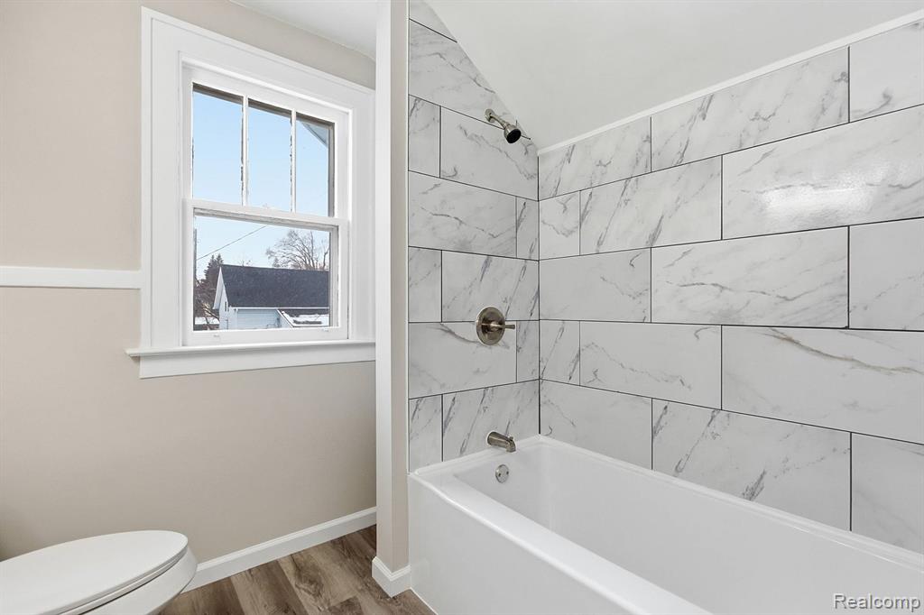 142 Miller Street, Mount Clemens, MI 48043 — Photo 30