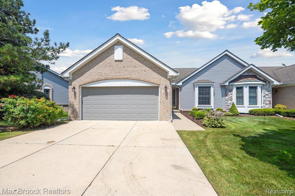 7364 GREEN MEADOW Lane, Canton, MI 48187 — Photo 3
