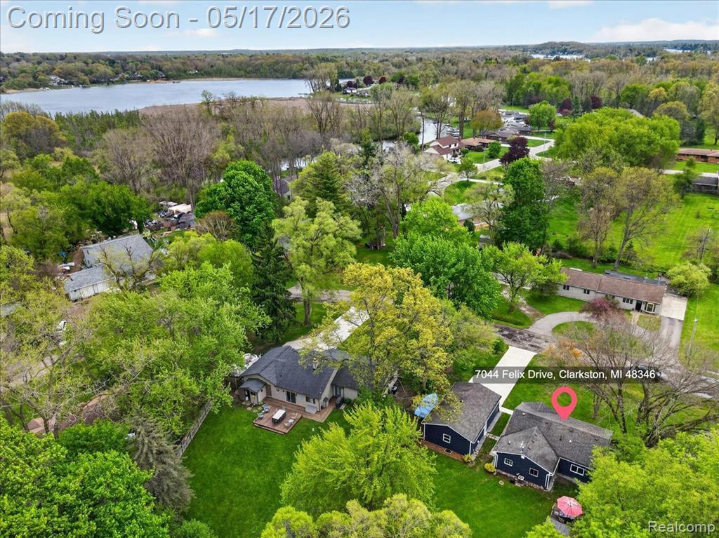 7044 Felix Drive, Clarkston, MI — Photo 38