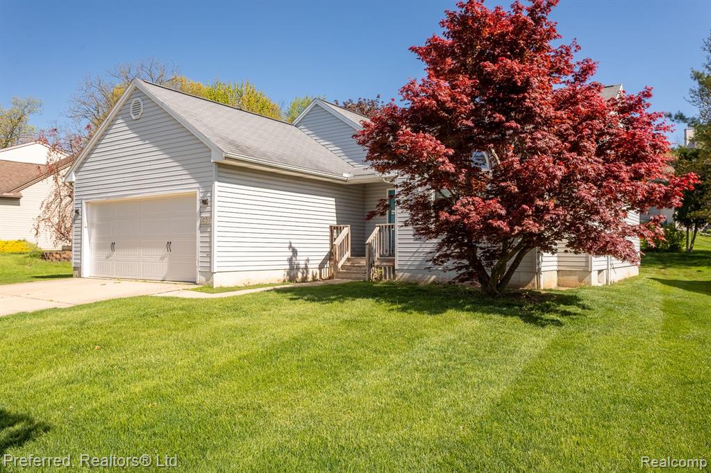 454 Woodland Drive, Saline, MI 48176 — Photo 35