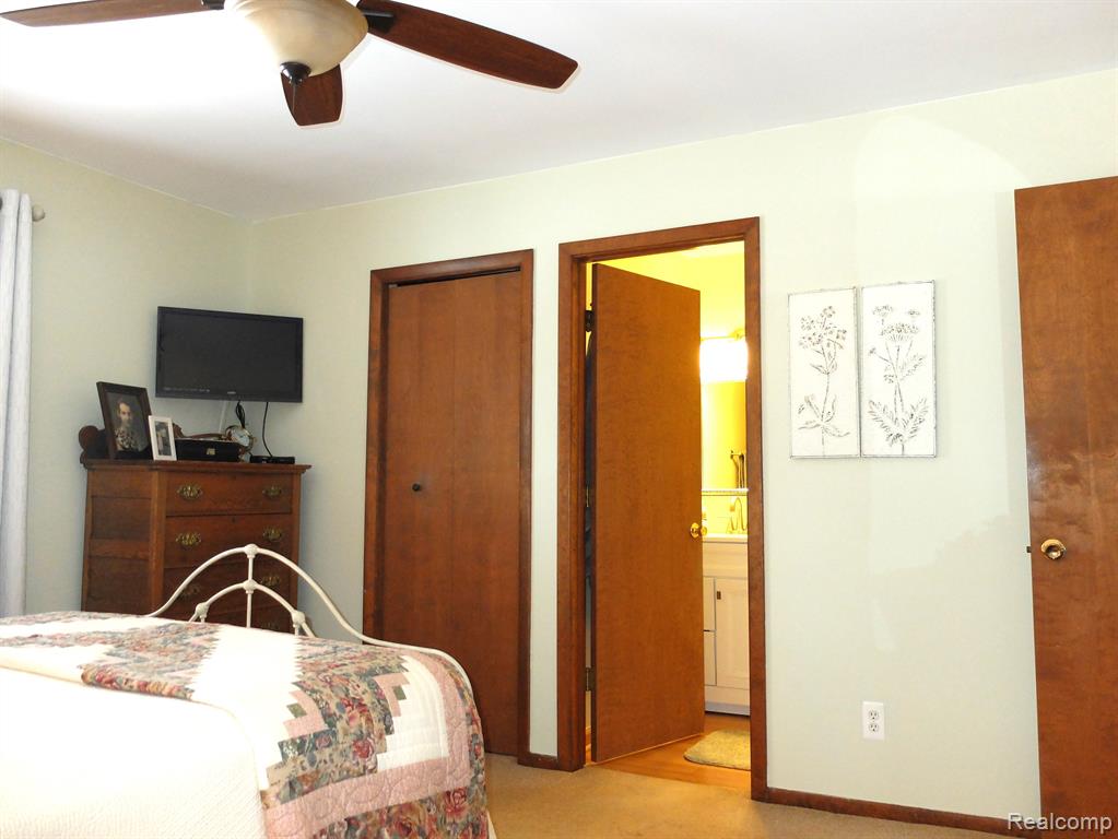 8180 SLEEPY TIME Court, Clarkston, MI 48348 — Photo 19