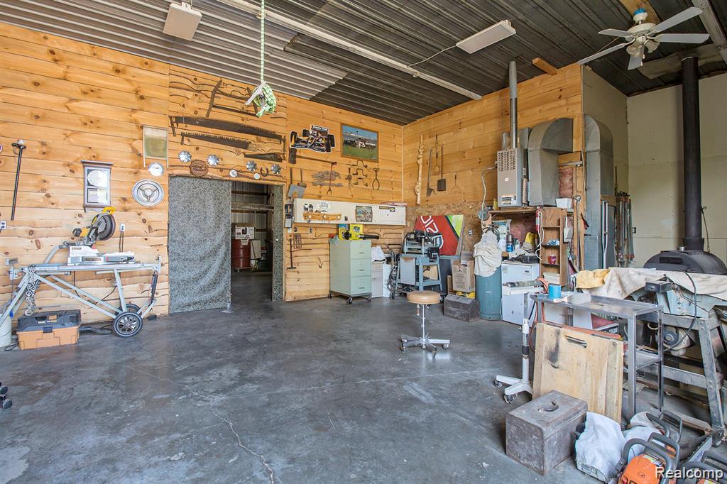 5037 W Court Street, Flint, MI 48532 — Photo 35