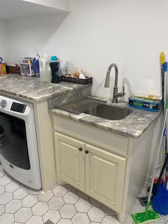 9834 Brookfield Street, Livonia, MI 48150 — Photo 17