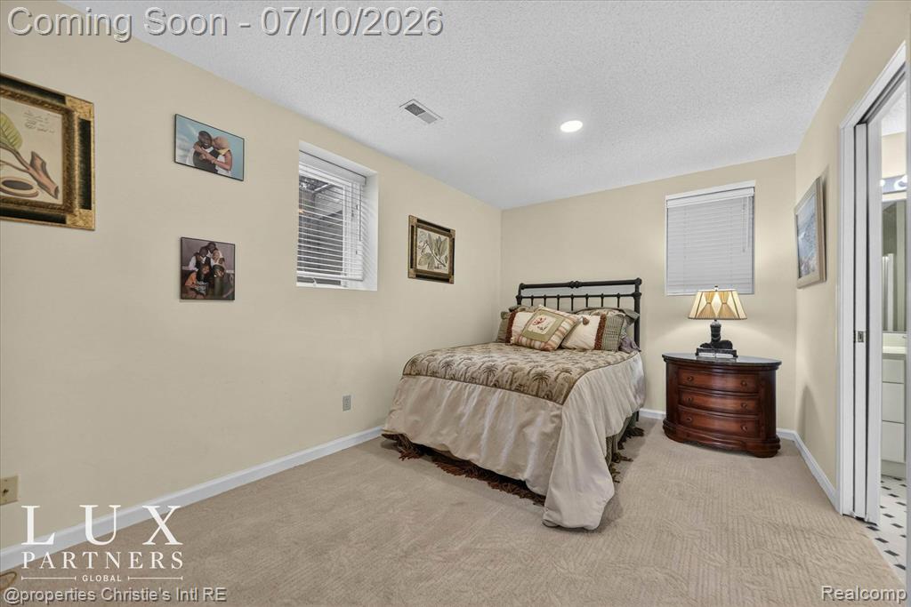 24 Hiawatha Drive, Battle Creek, MI 49015 — Photo 46