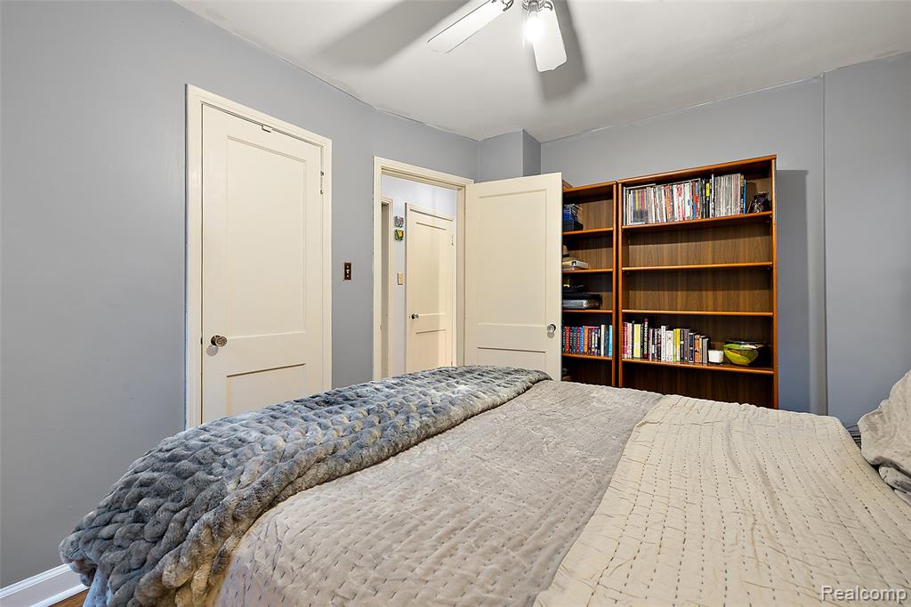 10024 Kingston Avenue, Huntington Woods, MI — Photo 16