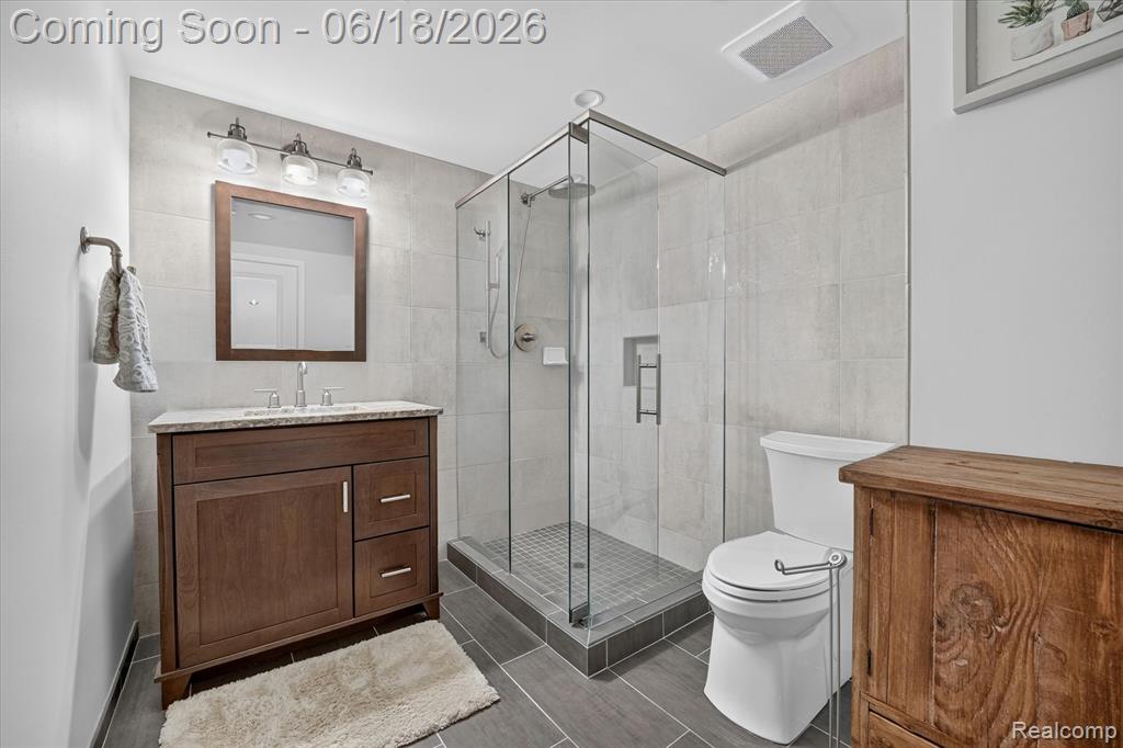 49515 Taft Lane, Canton, MI 48188 — Photo 57