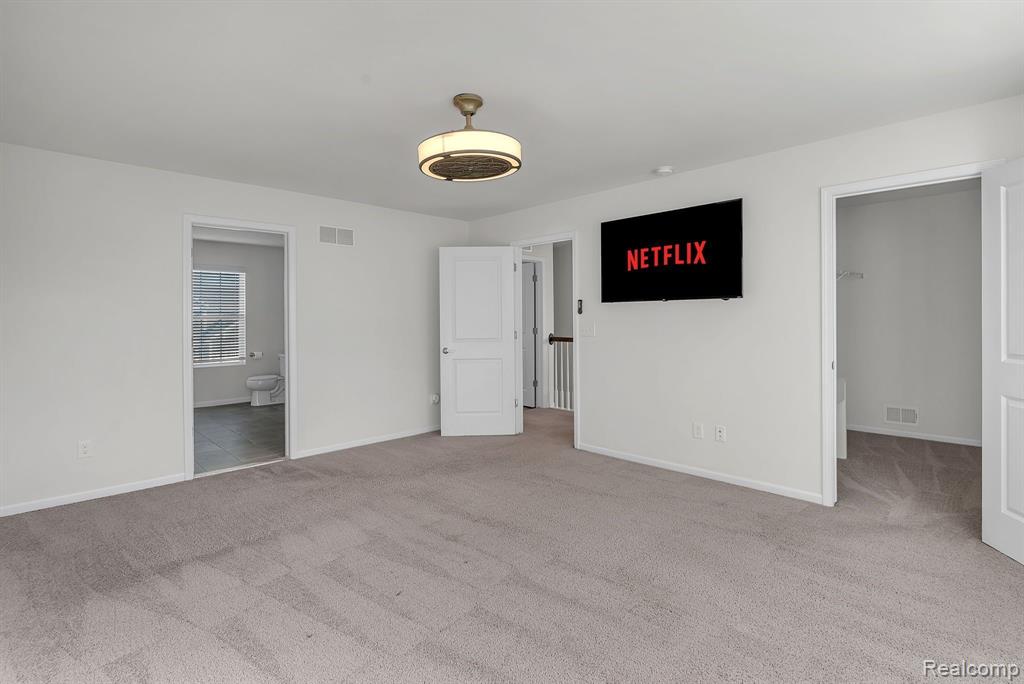 2019 WILTSHIRE Drive, Superior, MI 48198 — Photo 18