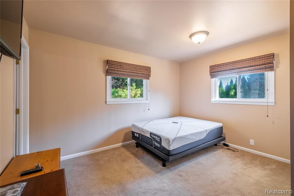 9336 E Bristol Road, Davison, MI 48423 — Photo 12