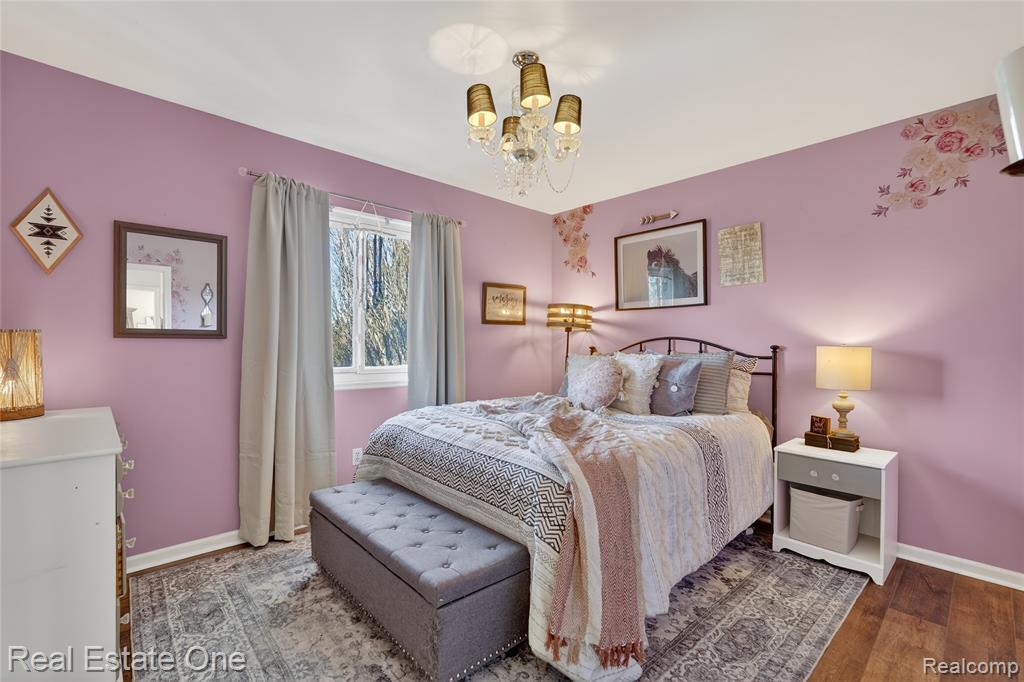 564 Dorchester Way, Milford, MI 48381 — Photo 34