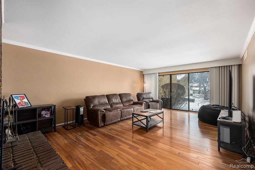 7411 Pebble Point, West Bloomfield, MI — Photo 6