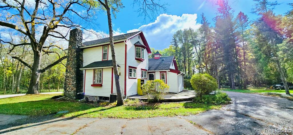 7150 Pinckney Road, Pinckney, MI 48169 — Photo 11