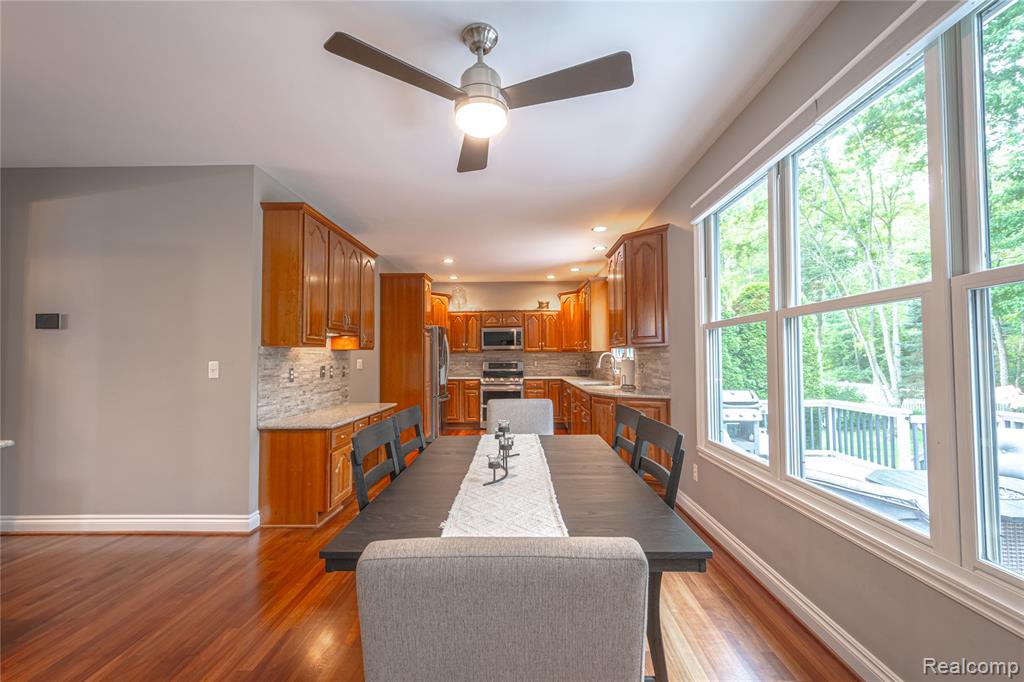 5429 Shorewood Drive, Fort Gratiot, MI 48059 — Photo 19