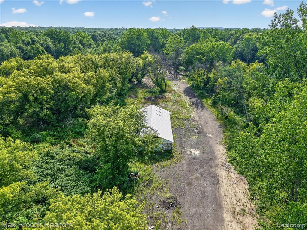 27241 Sumpter Road, Belleville, MI 48111 — Photo 24