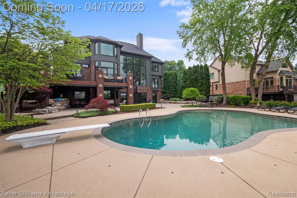 10993 Stoney Point Drive, South Lyon, MI, 48178