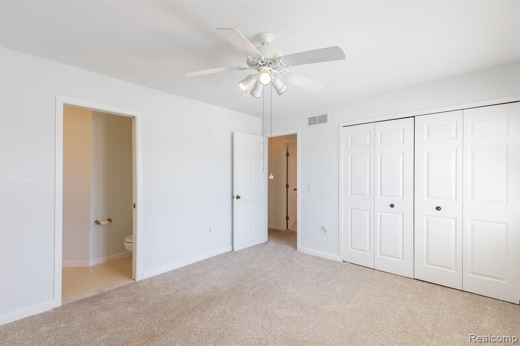 8187 GRAYS Drive, B3, Grosse Ile, MI 48138 — Photo 13