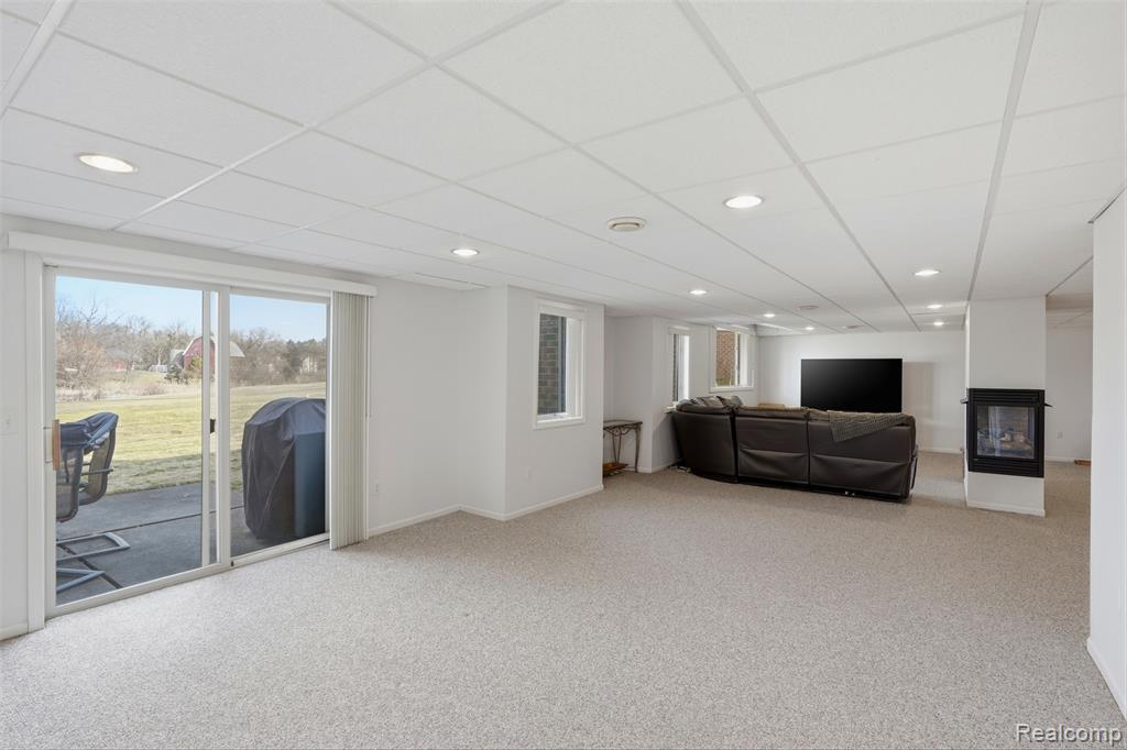 6140 Warwick Drive, 6, Commerce Twp, MI 48382 — Photo 31