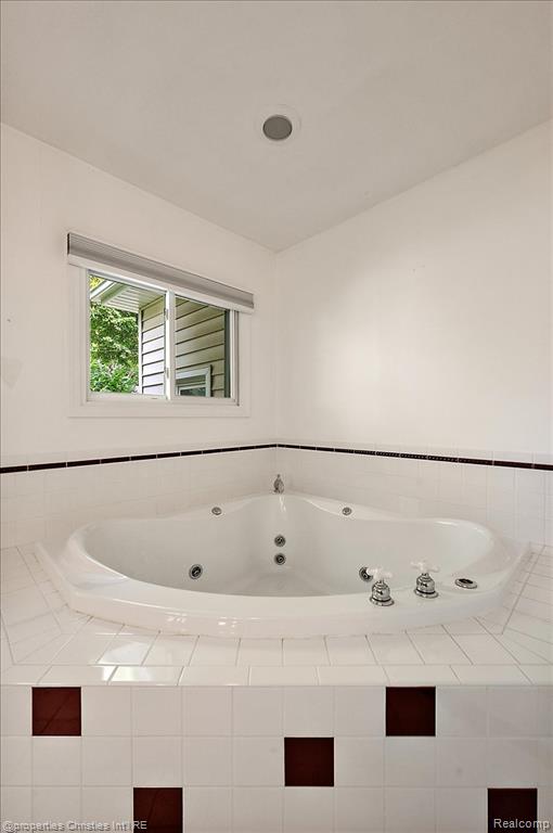 735 Novi Street, Northville, MI 48167 — Photo 20