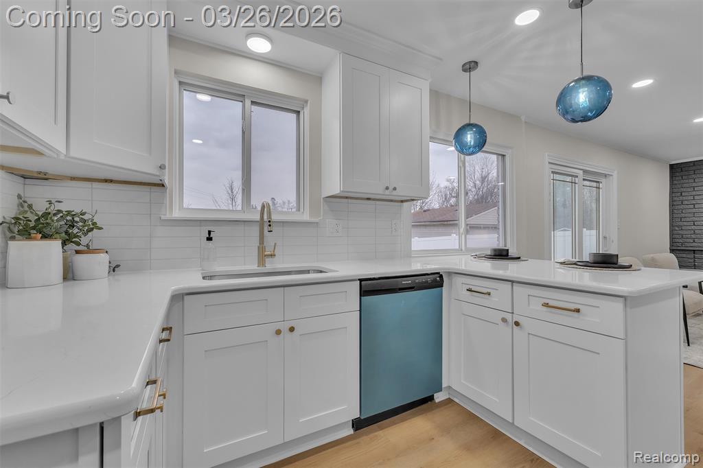 20051 Churchill Avenue, Brownstown, MI 48183 — Photo 18
