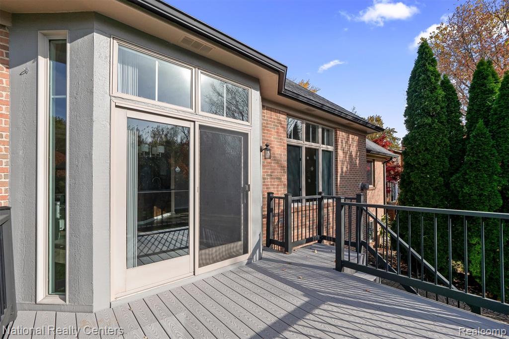 667 Shortridge Avenue, Rochester Hills, MI 48307 — Photo 21