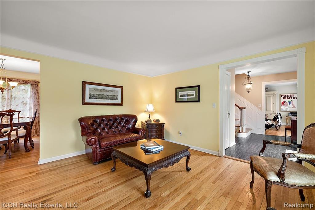 746 Birch Tree Lane, Rochester Hills, MI 48306 — Photo 18