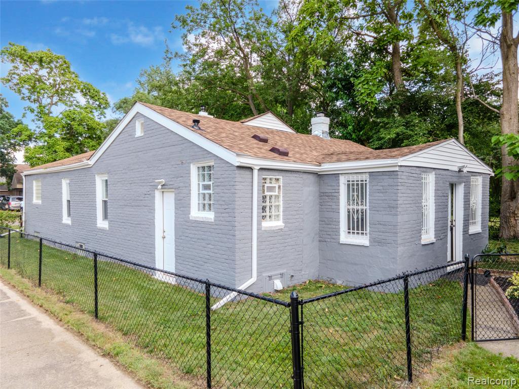 20885 Westview Avenue, Ferndale, MI 48220 — Photo 44