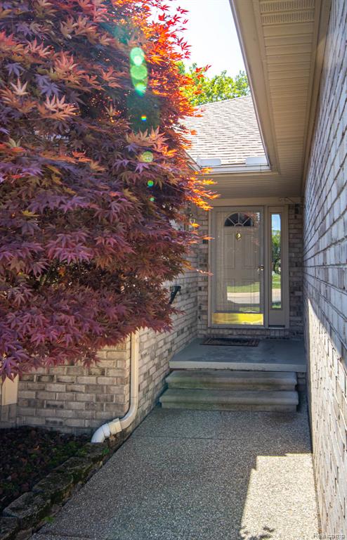 43221 Pointe Drive, 57, Clinton Twp, MI 48038 — Photo 3