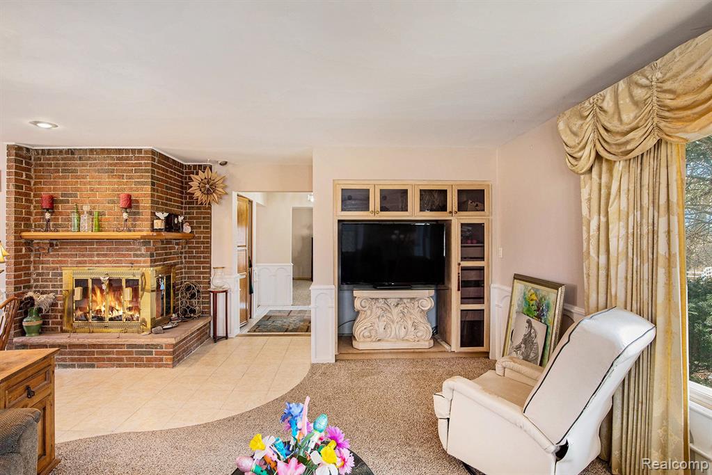 6126 N BELSAY Road, Flint, MI 48506 — Photo 4
