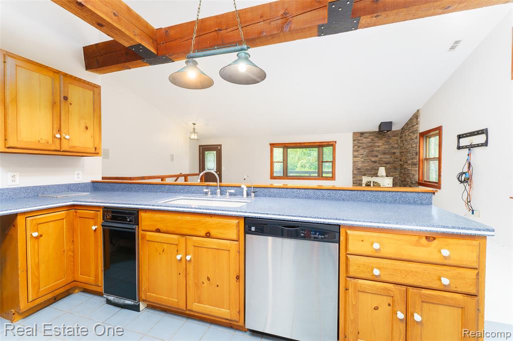 15060 Van Syckle Court, Gregory, MI 48137 — Photo 23