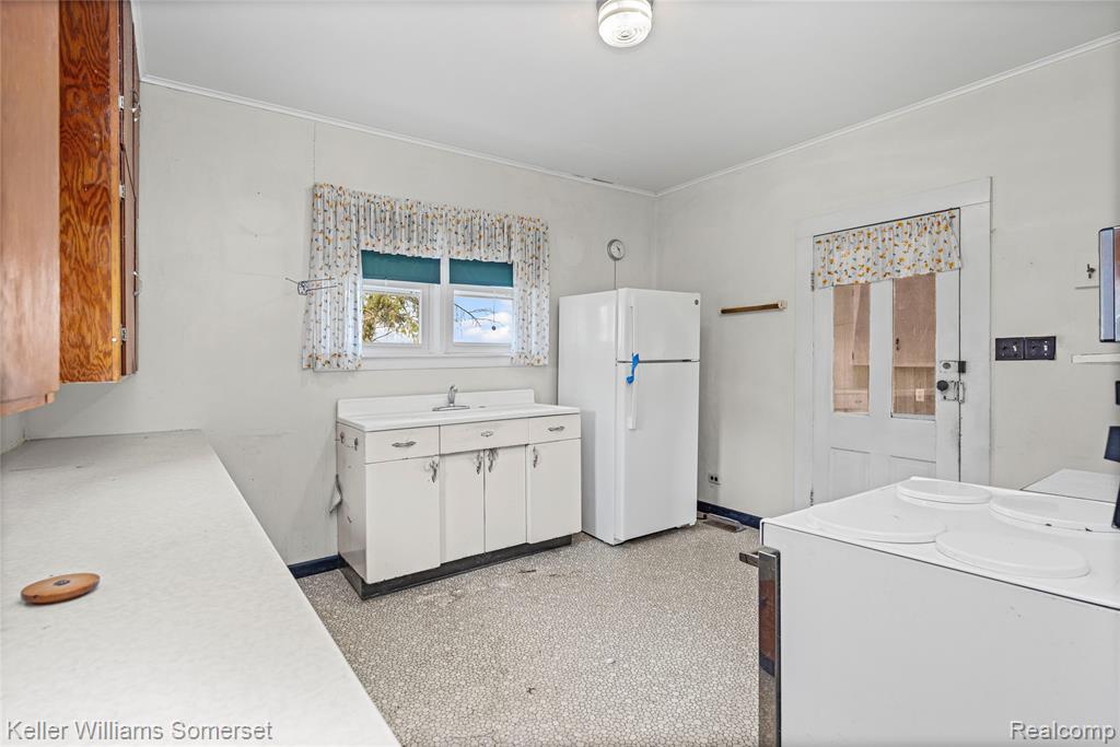 11098 Oelke Road, Maybee, MI — Photo 13