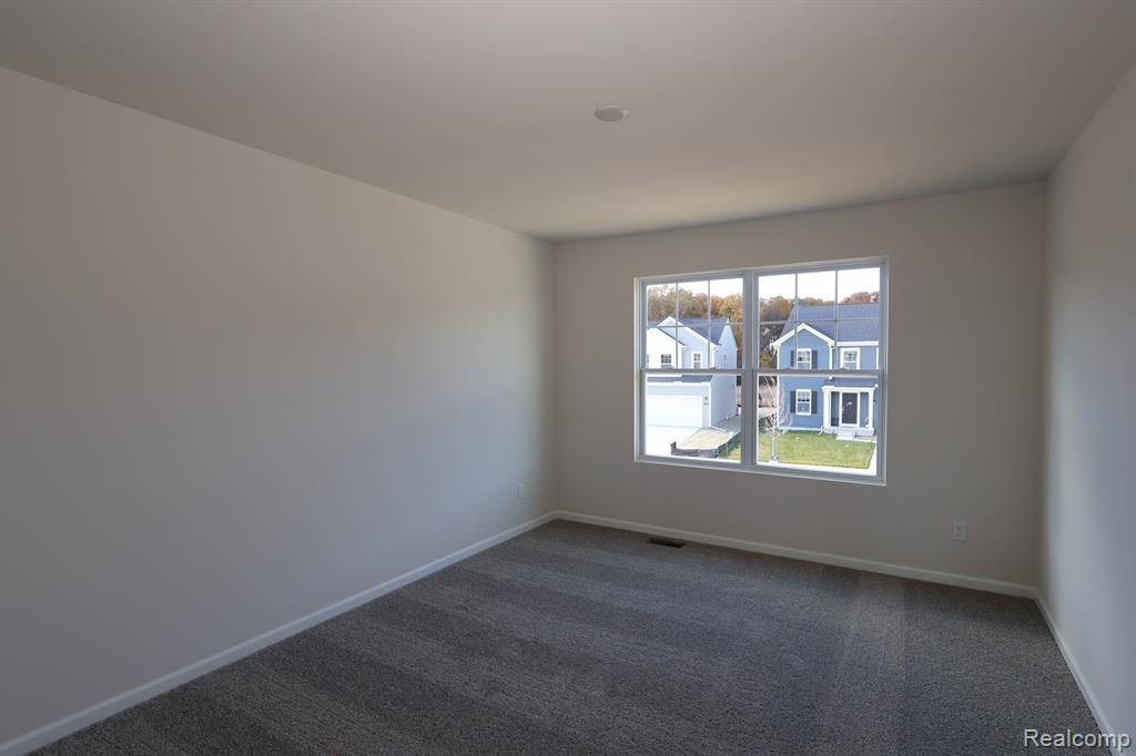 420 Hidden River W, Holly, MI 48442 — Photo 20