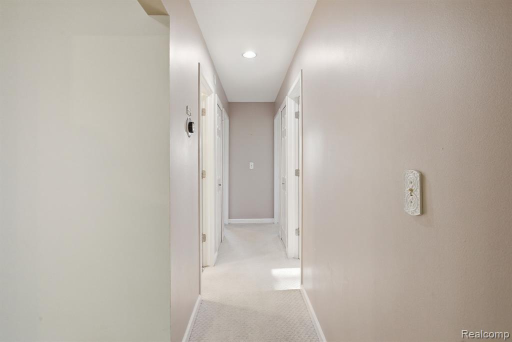 2411 Wixom Trail, Milford, MI 48381 — Photo 28