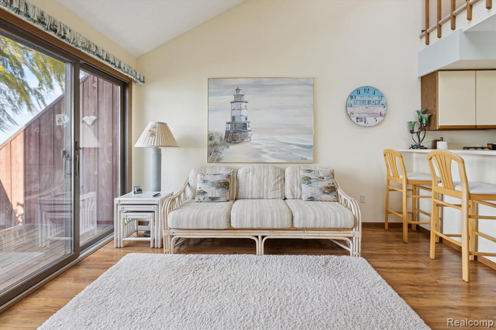 331 Lakeview, 18, Port Austin, MI 48467 — Photo 6