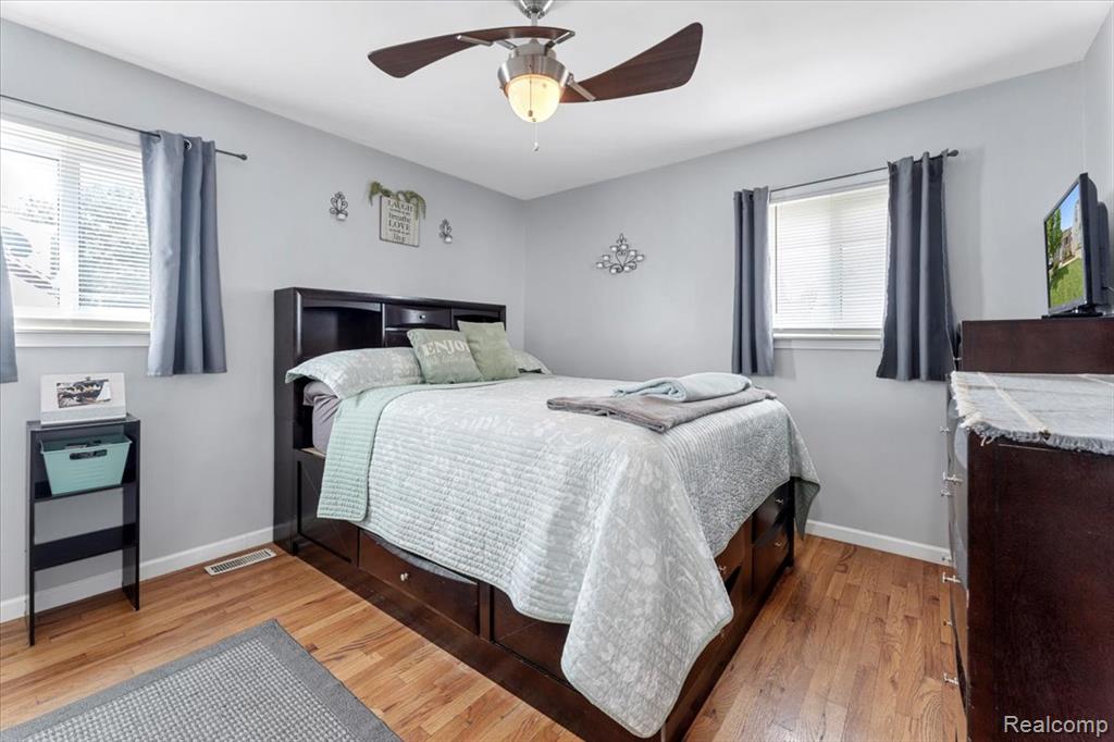 4164 Hazel Avenue, Lincoln Park, MI 48146 — Photo 11