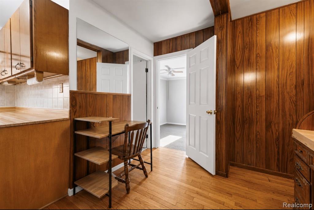 4802 Hazel Street, Dearborn Heights, MI 48125 — Photo 14