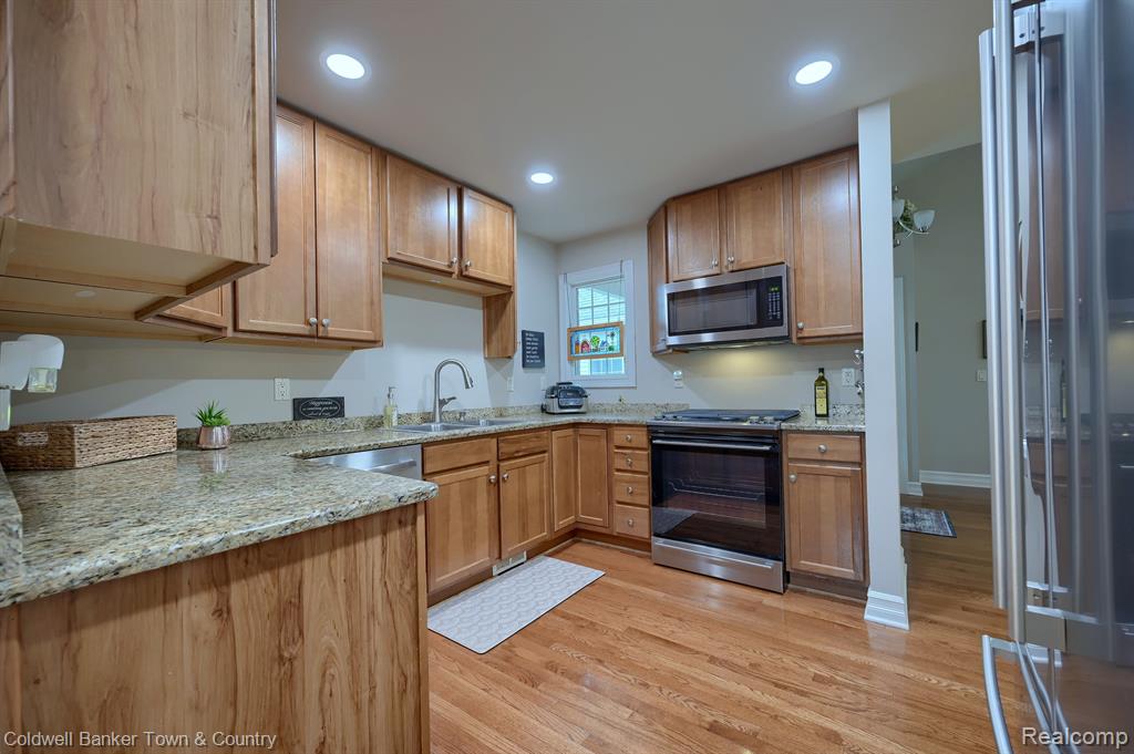 30975 ASBURY HILL, New Hudson, MI 48165 — Photo 11