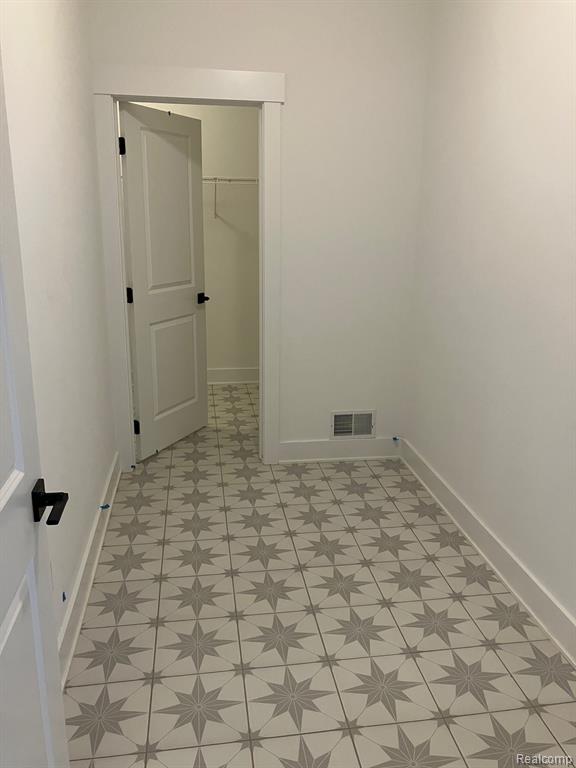 26771 FERGUSON Court, South Lyon, MI 48178 — Photo 19