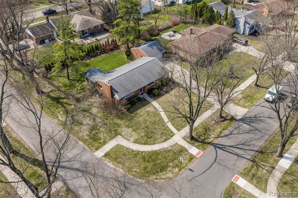 16115 Reedmere Avenue, Franklin, MI 48025 — Photo 31