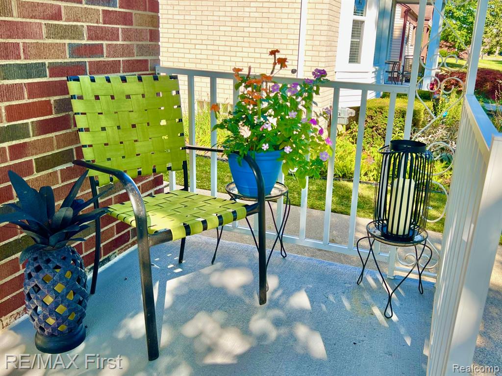 70 Knollwood Boulevard, Clawson, MI — Photo 3