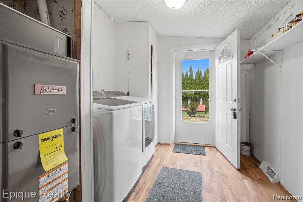 219 Clark Street, Yale, MI 48097 — Photo 4