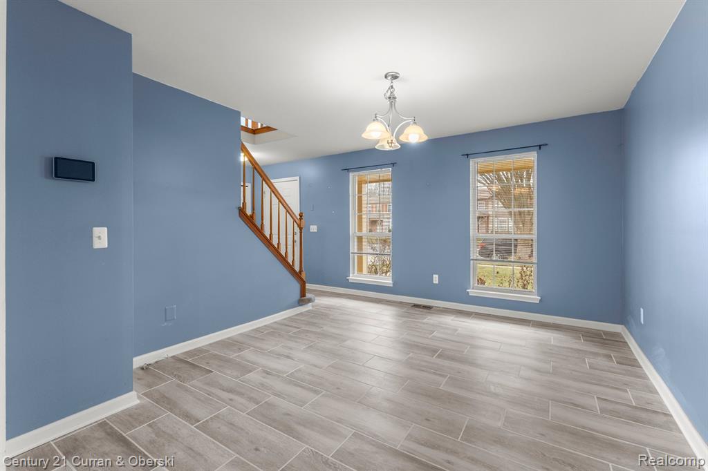 3052 TURNBERRY Lane E, Ann Arbor, MI 48108 — Photo 9