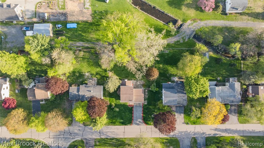 1874 Hopkins Drive, Wixom, MI 48393 — Photo 53