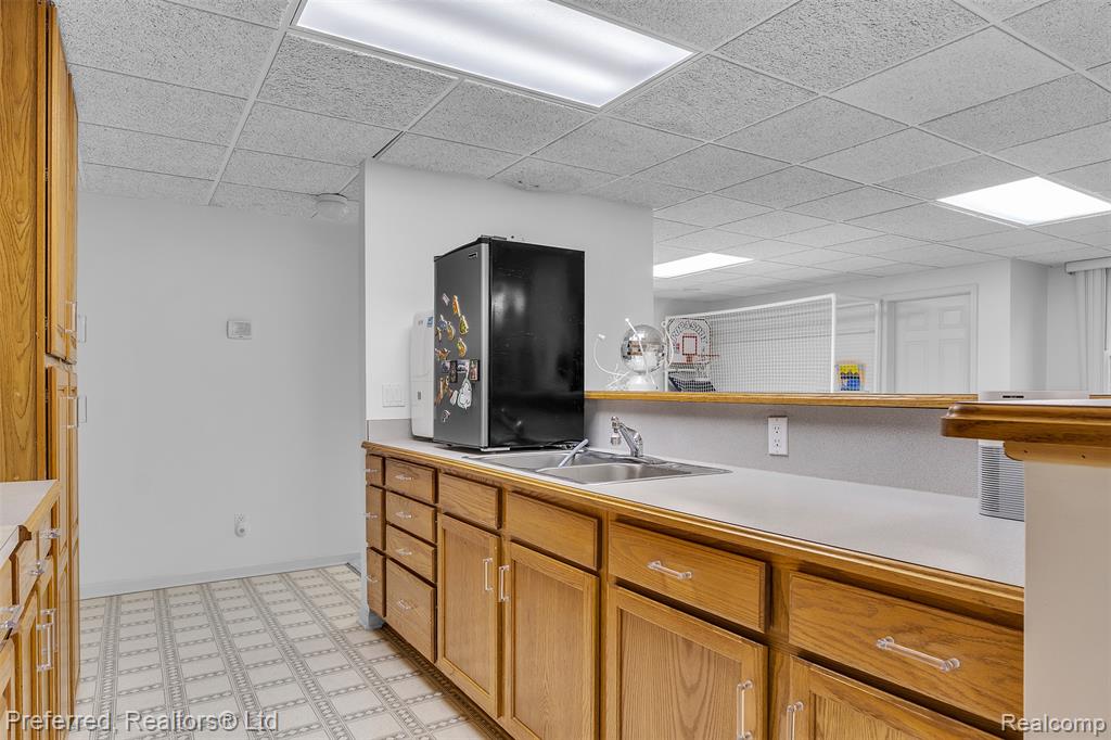 7424 Stonebrook Drive, Canton, MI 48187 — Photo 70